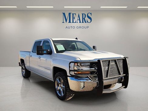 Used 2017 Chevrolet Silverado 1500 LT w/ All Star Edition image 2