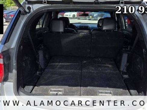 Used 2016 Ford Explorer XLT w/ Equipment Group 202A FWD image 26