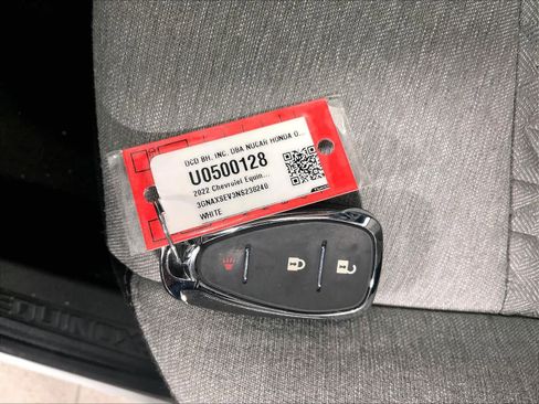 Used 2022 Chevrolet Equinox LS image 31