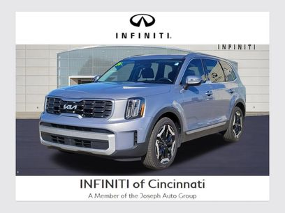 Used 2024 Kia Telluride S w/ S Sunroof Package