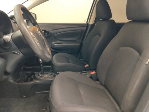 Used 2019 Nissan Versa S Plus FWD image 17
