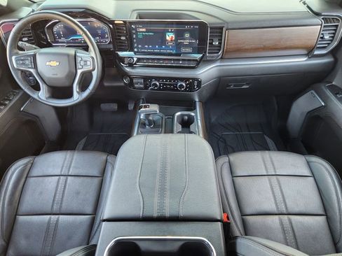 Used 2024 Chevrolet Silverado 1500 High Country w/ Technology Package image 23