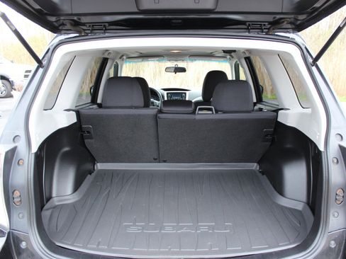 Used 2012 Subaru Forester 2.5X Premium AWD/4WD image 7