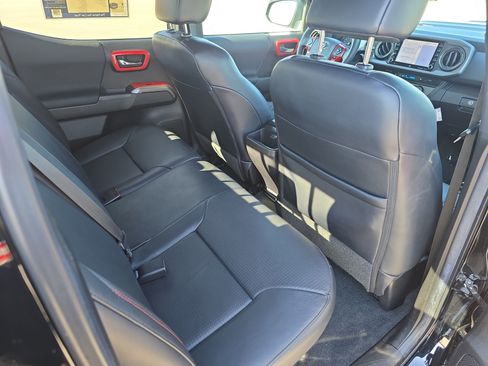 Used 2022 Toyota Tacoma TRD Pro image 11