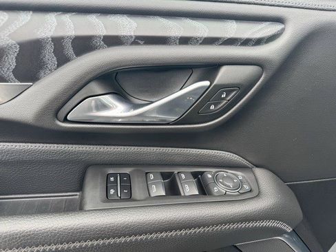 Used 2023 GMC Yukon XL Denali w/ LPO, Floor Liner Package image 12