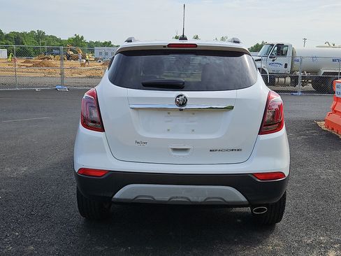 Certified 2019 Buick Encore Preferred FWD image 5