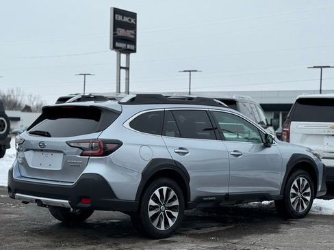 Used 2024 Subaru Outback Touring image 34