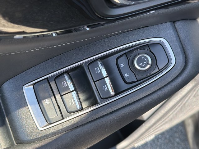 Used 2021 Subaru Outback Limited AWD/4WD image 34
