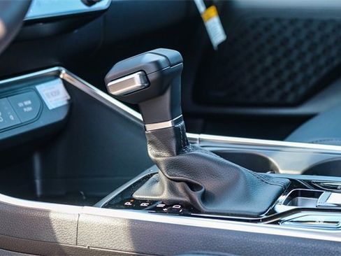 New 2025 Kia Carnival SX Prestige image 26