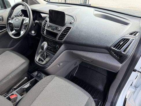 Used 2022 Ford Transit Connect XL FWD image 7