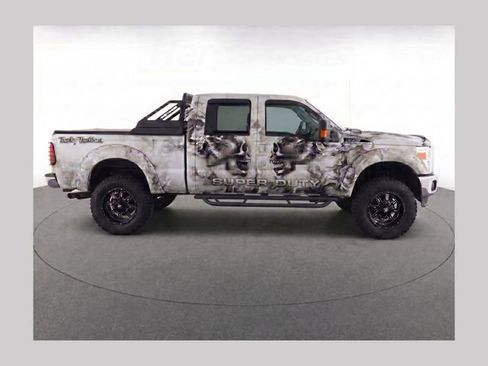 Used 2016 Ford F250 XLT AWD/4WD image 1
