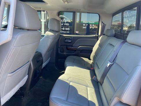 Used 2017 GMC Sierra 1500 SLT AWD/4WD image 16