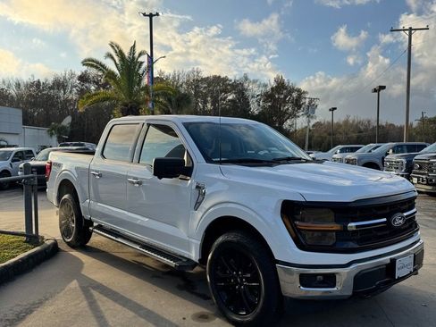 Used 2024 Ford F150 XLT w/ Tow/Haul Package image 4