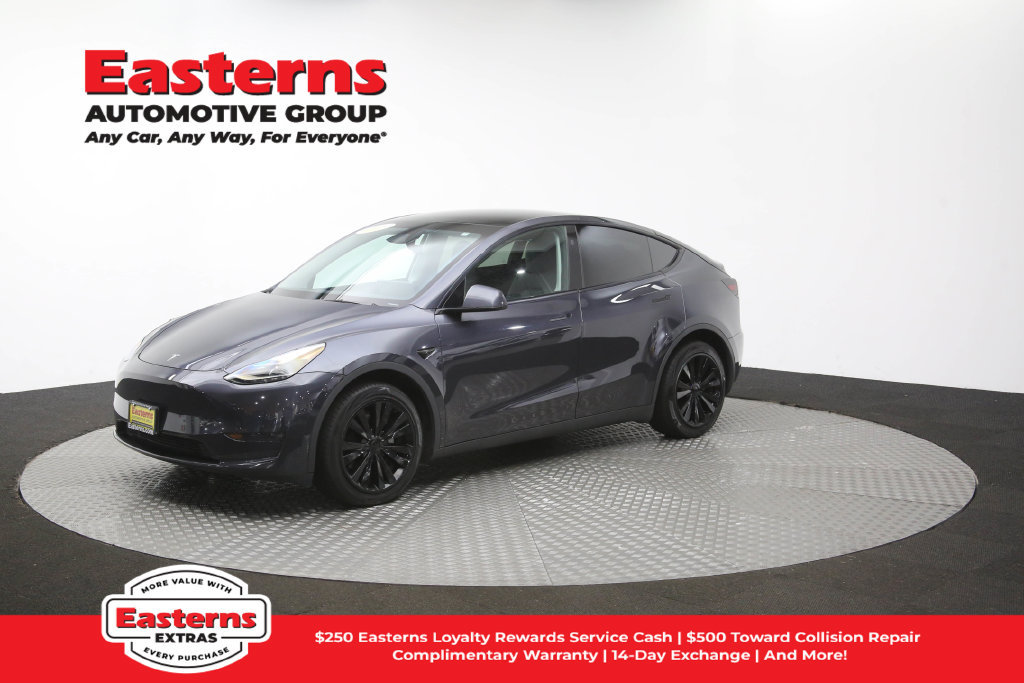Used 2024 Tesla Model Y Long Range AWD/4WD image 53