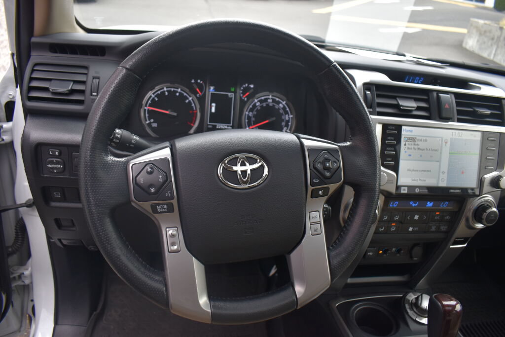 Certified 2024 Toyota 4Runner Limited AWD/4WD image 9