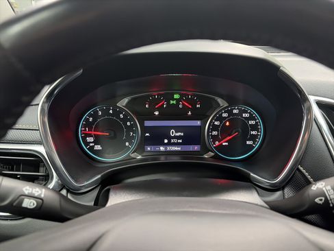 Used 2022 Chevrolet Equinox Premier AWD/4WD image 15