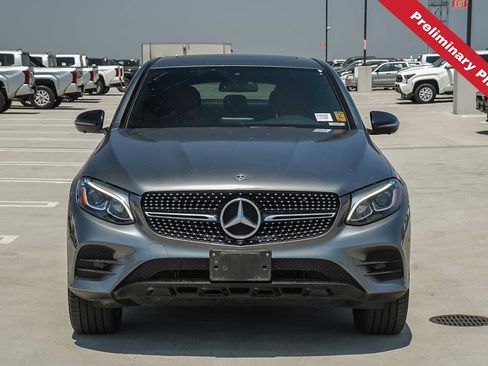 Used 2018 Mercedes-Benz GLC 300 4MATIC Coupe image 2