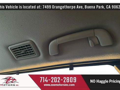 Used 2013 Toyota Sequoia Platinum RWD image 31
