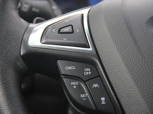 Used 2020 Ford Edge SEL w/ Convenience Package AWD/4WD image 19