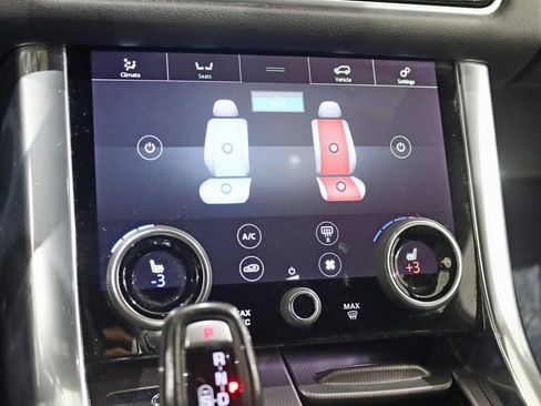 Used 2019 Land Rover Range Rover Sport HSE image 21