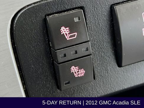 Used 2012 GMC Acadia SLE image 24