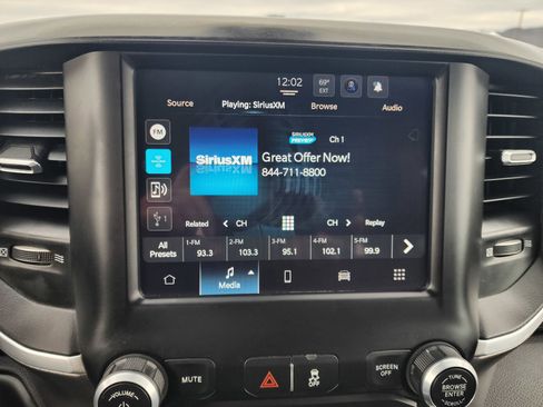 Used 2024 RAM 2500 Big Horn w/ Off Road Package AWD/4WD image 22