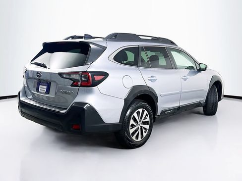 Used 2025 Subaru Outback Premium w/ Popular Package #1 AWD/4WD image 7