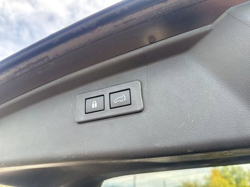 Used 2023 Subaru Outback Onyx Edition image 13