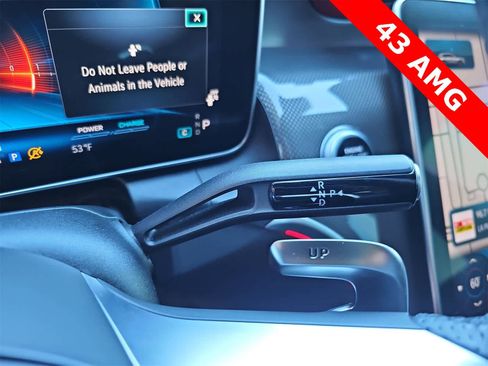 Used 2024 Mercedes-Benz GLC 43 AMG 4MATIC image 21