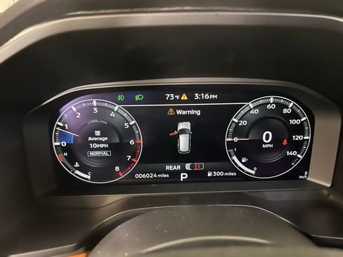 Used 2024 Mitsubishi Outlander SEL image 29