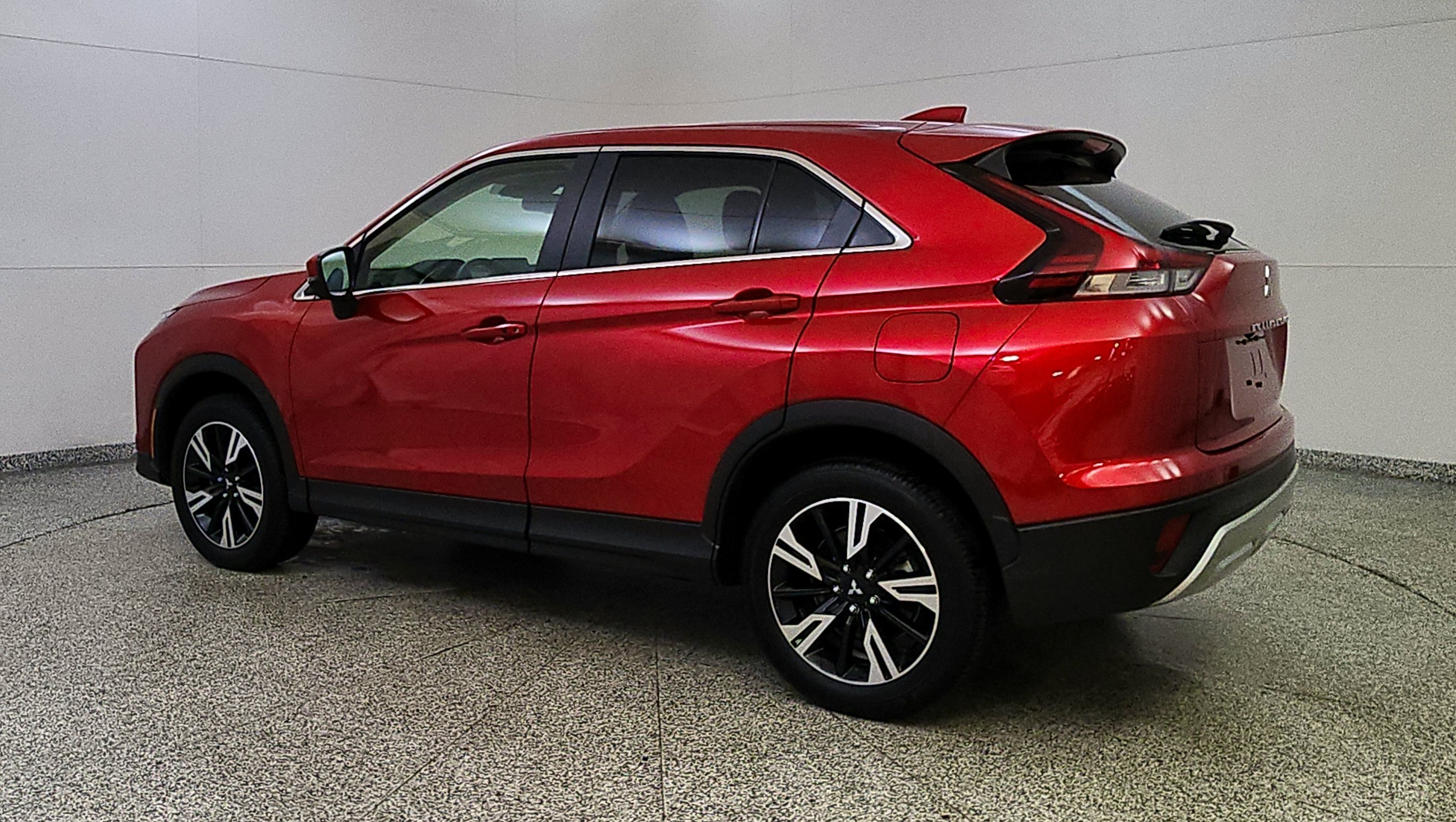 Used 2025 Mitsubishi Eclipse Cross SE AWD/4WD image 5