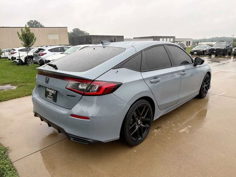 Used 2022 Honda Civic Sport image 6