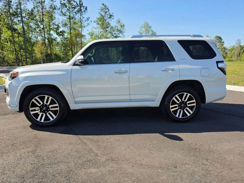 Used 2019 Toyota 4Runner Limited AWD/4WD image 2