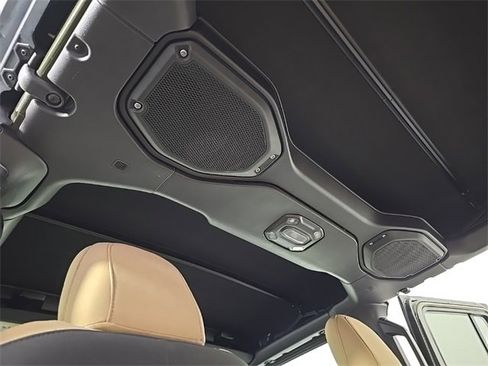 Used 2021 Jeep Wrangler Unlimited Willys image 26