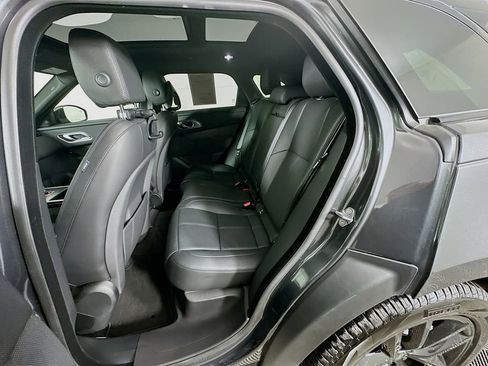 Used 2024 Land Rover Range Rover Velar Dynamic SE image 32