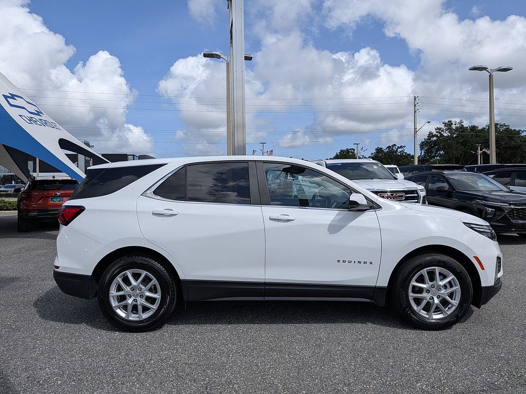 Certified 2024 Chevrolet Equinox LT FWD image 2