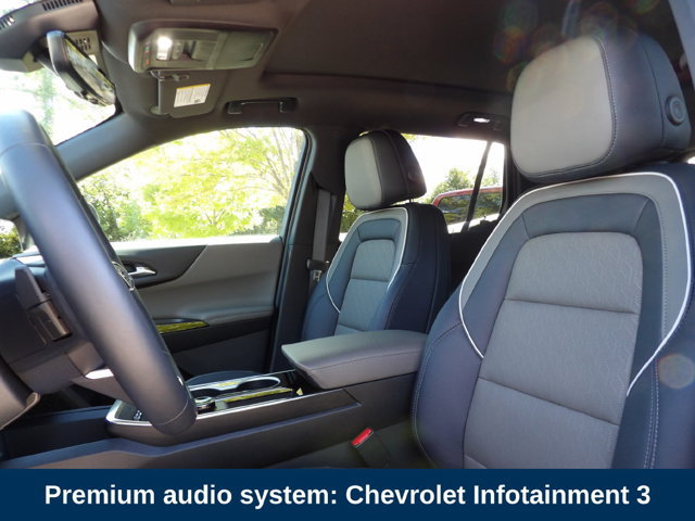 Used 2026 Chevrolet Equinox LT w/ Convenience Package II FWD image 11