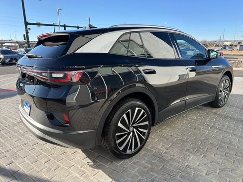 Certified 2023 Volkswagen ID.4 Pro S Plus image 5