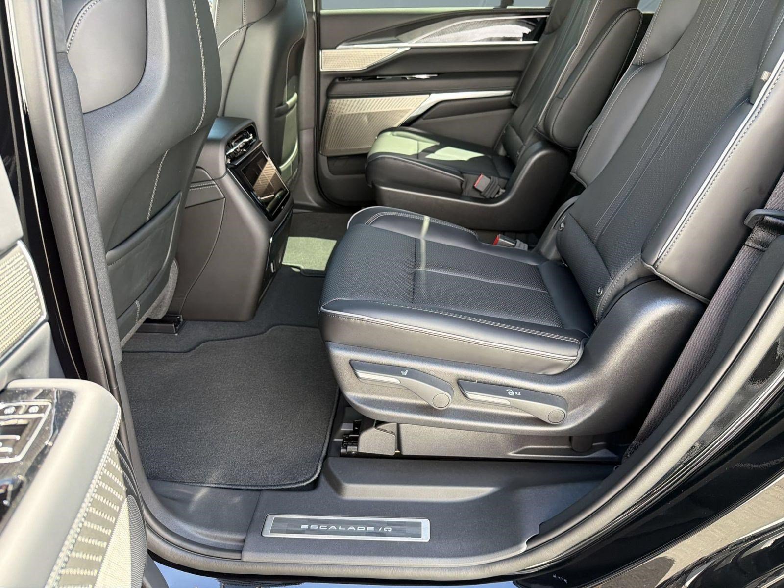 New 2026 Cadillac Escalade IQ Sport 2 AWD/4WD image 21