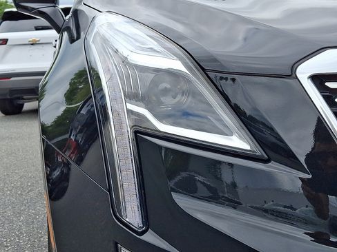 Certified 2023 Cadillac XT5 Premium Luxury AWD/4WD image 10