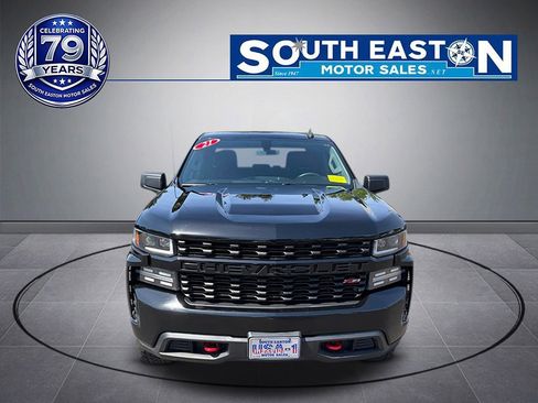 Used 2021 Chevrolet Silverado 1500 Custom Trail Boss AWD/4WD image 3