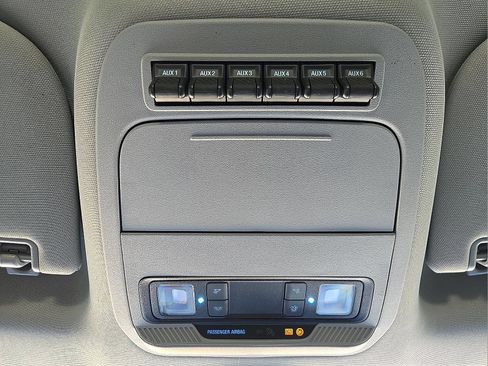 Used 2025 Ford F250 XLT w/ FX4 Off-Road Package AWD/4WD image 21
