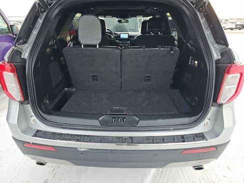 Used 2020 Ford Explorer Limited image 6