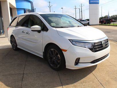 Used 2024 Honda Odyssey Elite