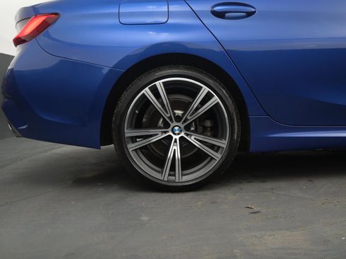 Used 2021 BMW 330e xDrive 330e xDrive Plug-In Hybrid w/ M Sport Package image 18