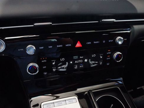 New 2025 Genesis G80 2.5T Sport Prestige image 7