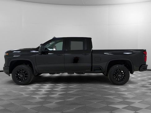 Certified 2025 Chevrolet Silverado 2500 LTZ w/ Trail Boss Package AWD/4WD image 2