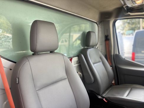 Used 2019 Ford Transit 350 156 DRW RWD image 24
