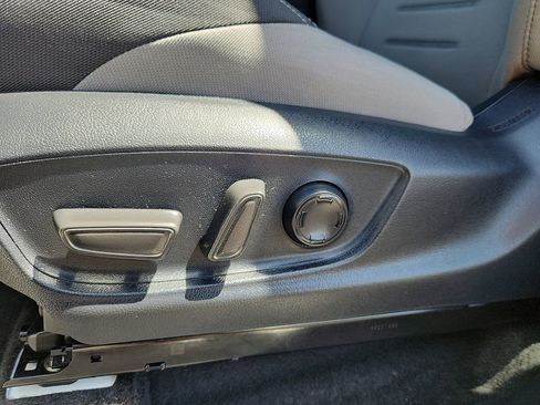 Used 2024 Toyota Tacoma TRD Sport image 11