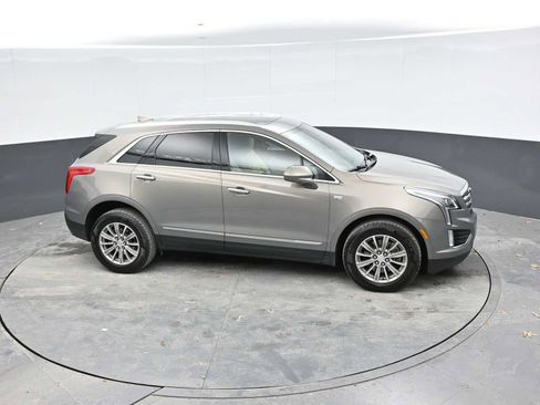 Used 2019 Cadillac XT5 Luxury AWD/4WD image 33